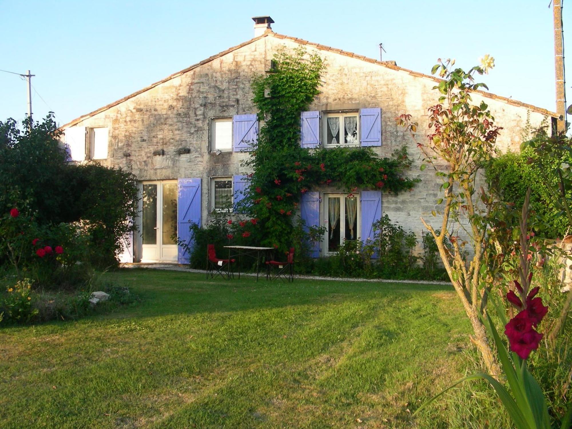 Chambres D'Hotes Entre Niort Et Marais Poitevin ベシーヌ エクステリア 写真